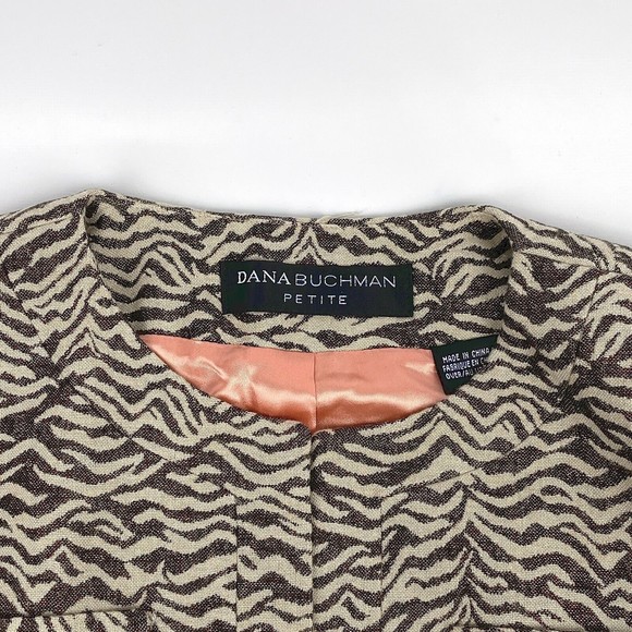 NOS Dana Buchman Petite Women's Sz 4P Chocolate Zebra Striped Collarless Jacket - Picture 9 of 16